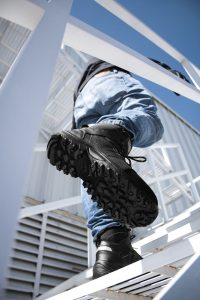 Csúszásmentes talp: hogyan működik, és miért lehet életmentő?